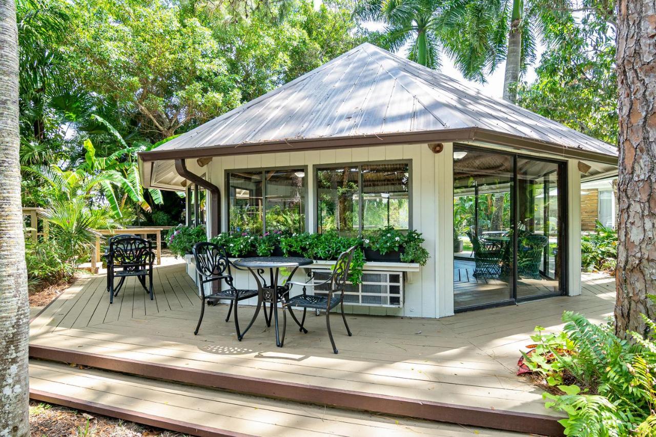 The Fairways Inn Of North Naples Buitenkant foto