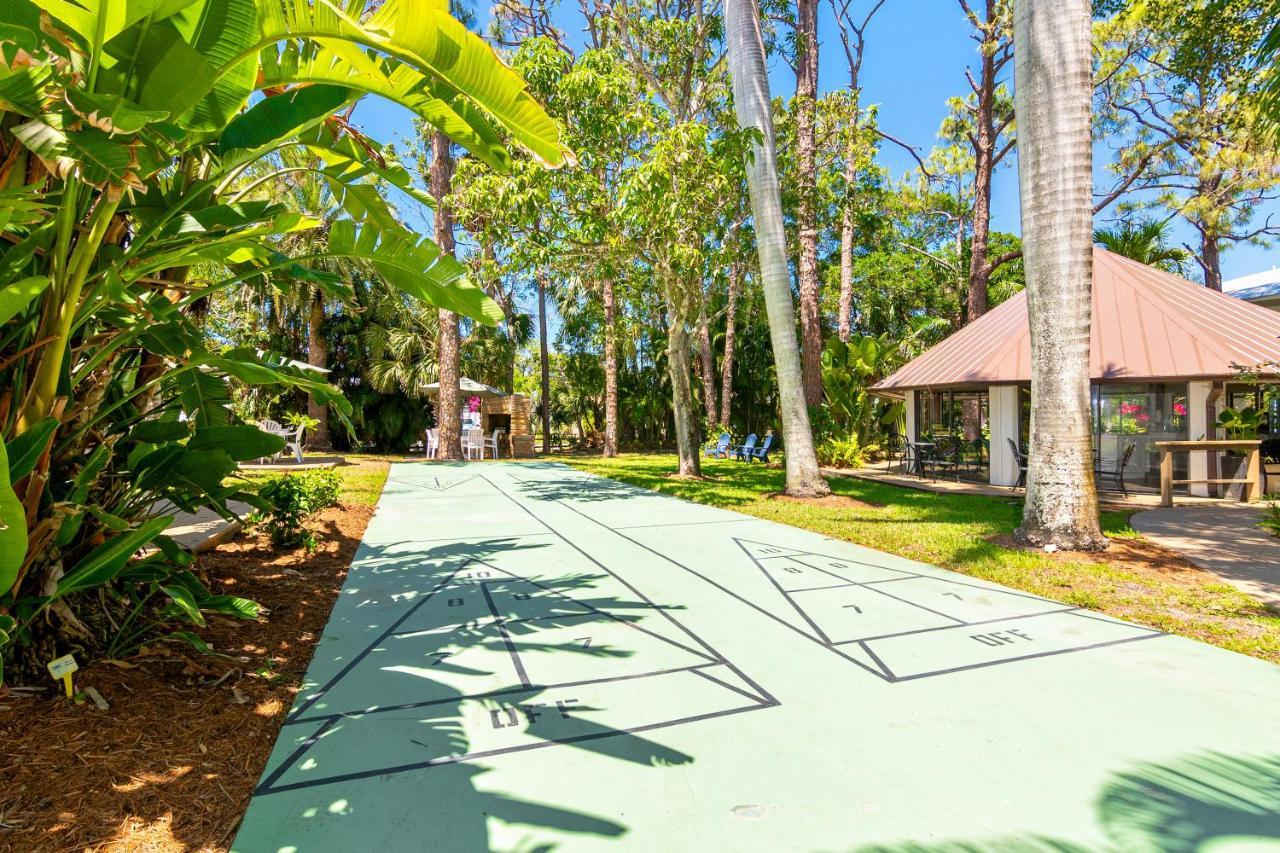 The Fairways Inn Of North Naples Buitenkant foto
