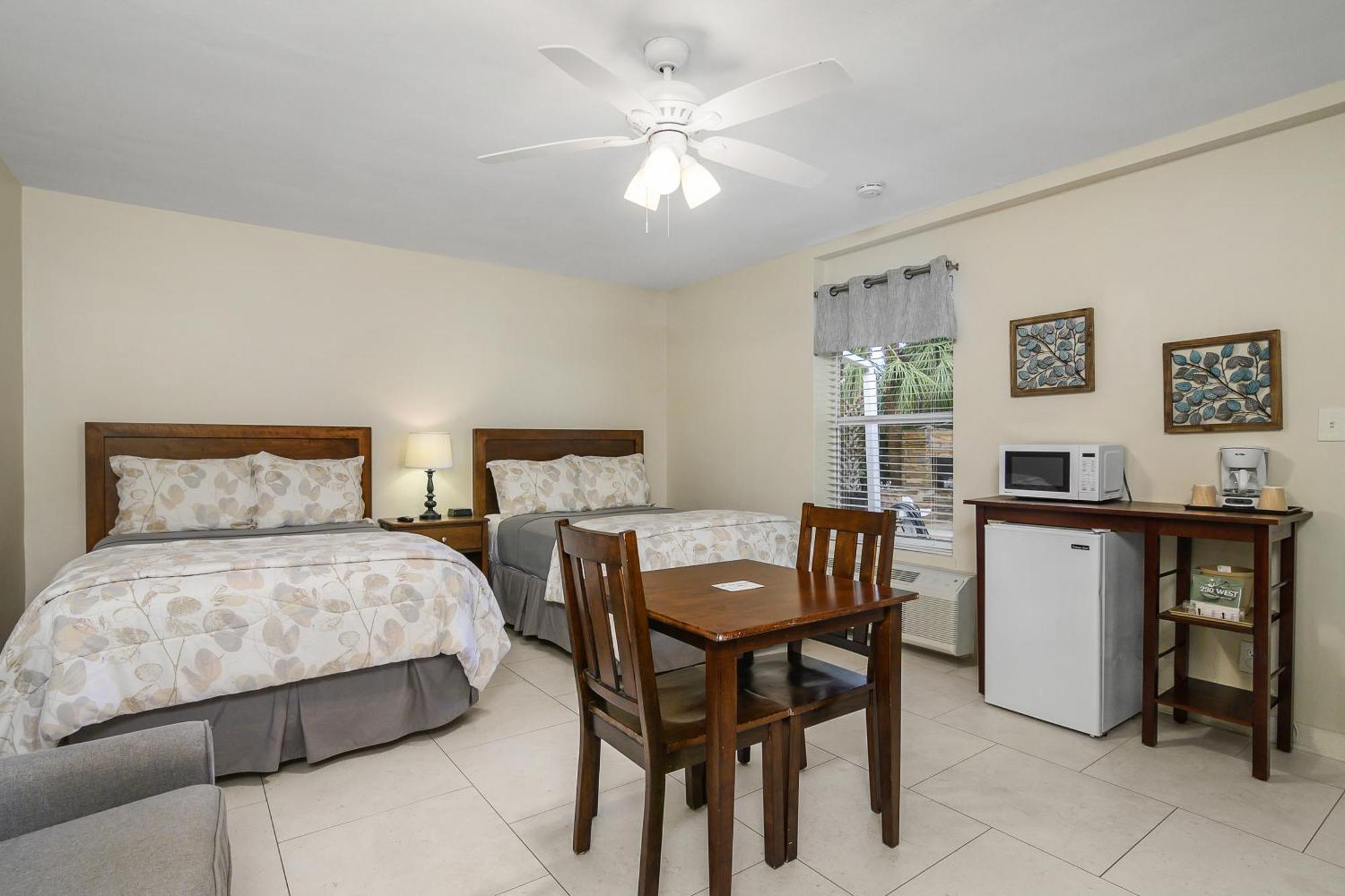 The Fairways Inn Of North Naples Buitenkant foto