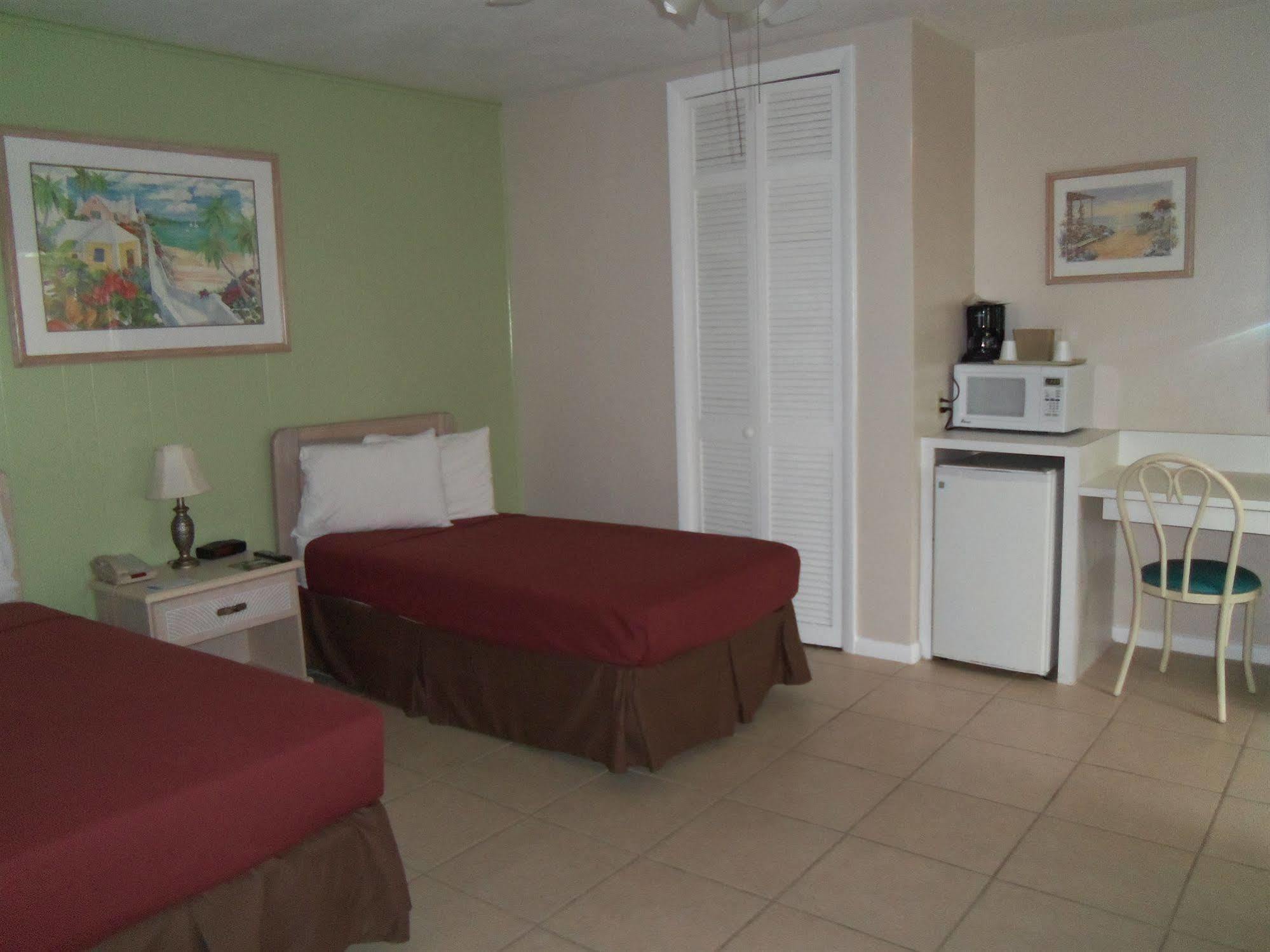 The Fairways Inn Of North Naples Buitenkant foto