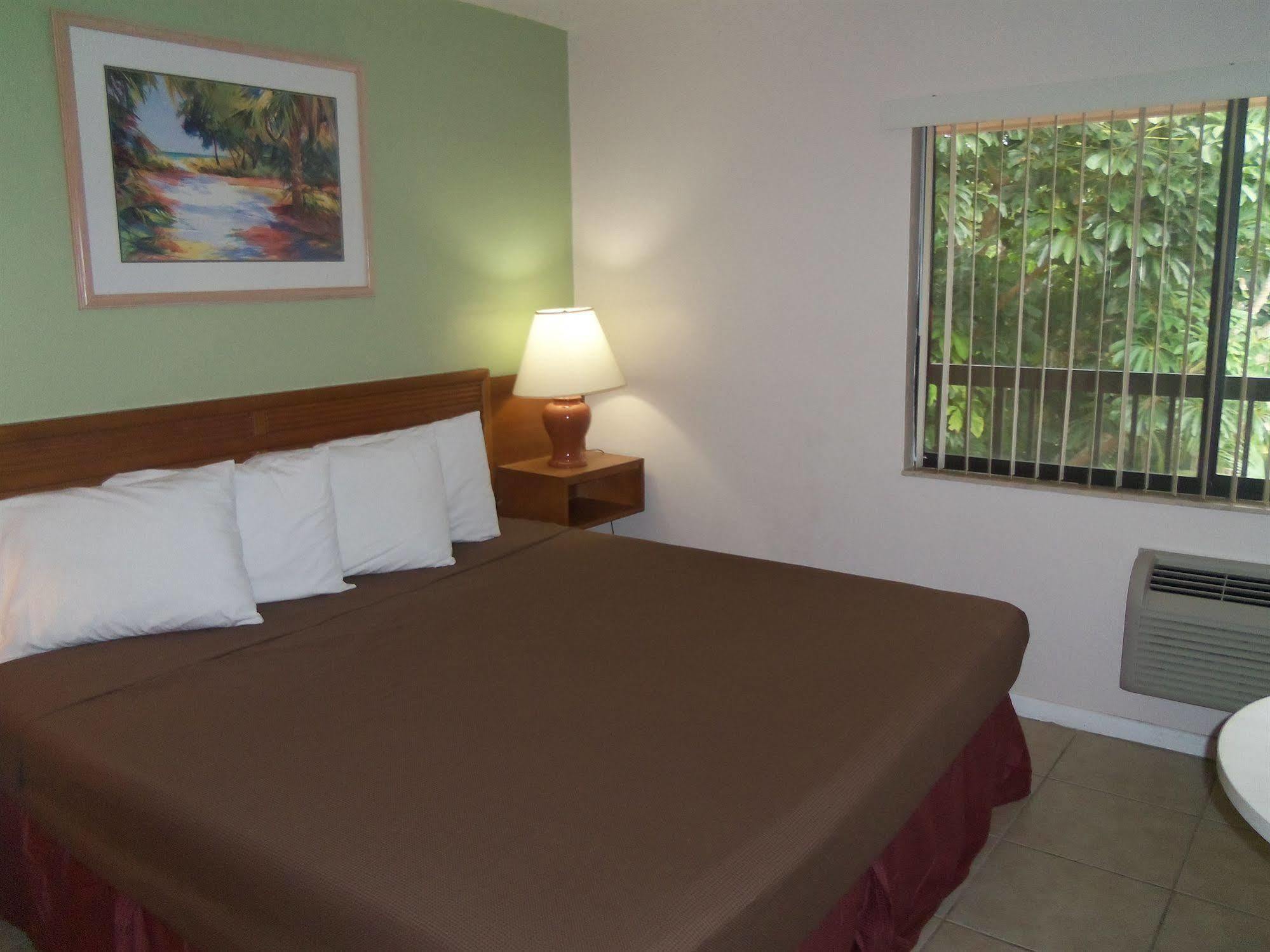 The Fairways Inn Of North Naples Buitenkant foto